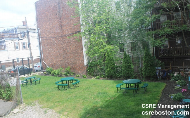 Building Photo - 126 Tudor St Unit A Rental