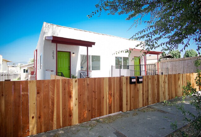 Photo - 2563 Ganahl St House