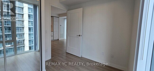 Photo - 8 Widmer St Unit 4205