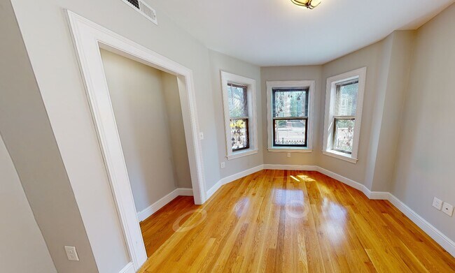 Photo - 908 Massachusetts Ave Unit 8A