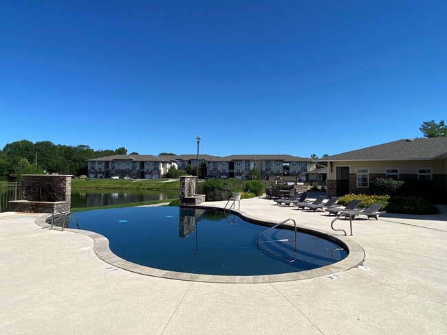 The Fairways Apartment Homes - The Fairways Apartment Homes