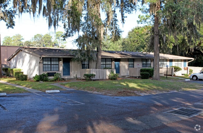 Northwood Apartments