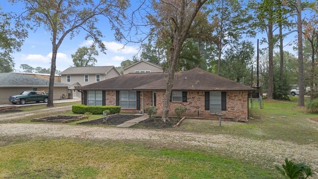 Building Photo - 12420 Mile Dr