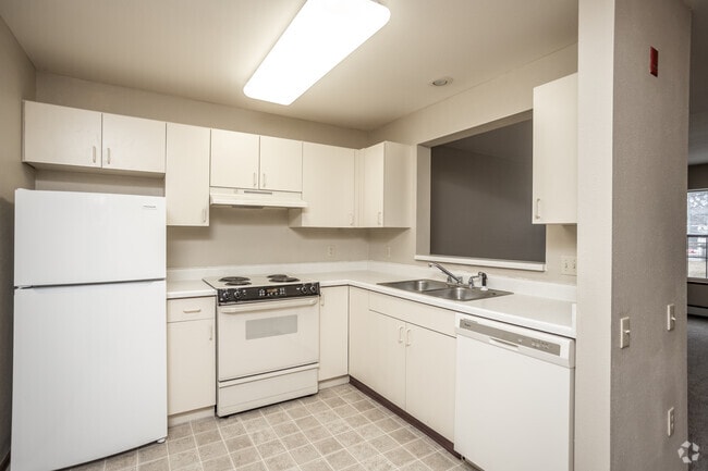 1BR, 1BA - 626 SF - Fox Meadow Senior Apartments