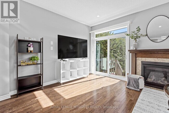 Photo - 179 Flat Sedge Crescent