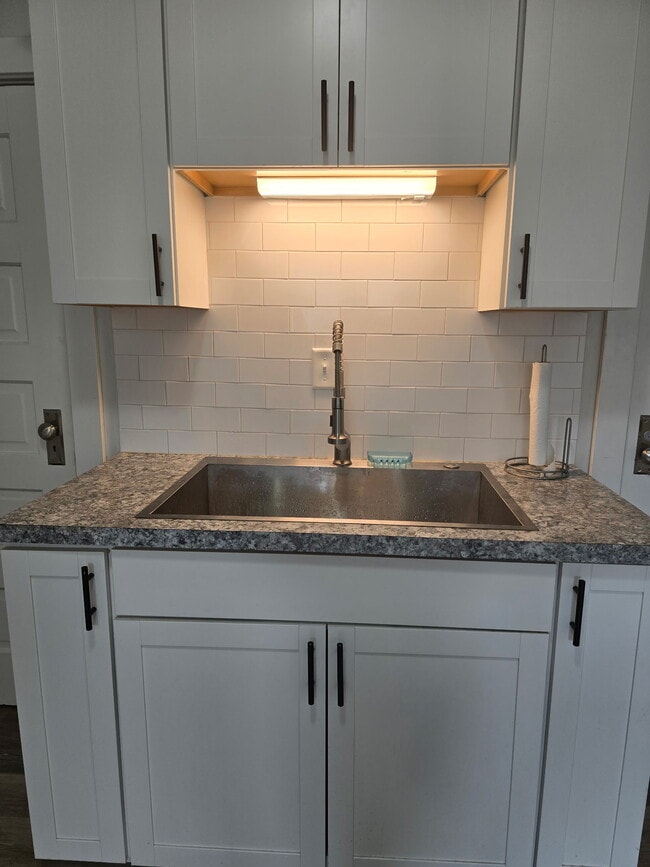 Photo - 3274 Briggs Blvd NE