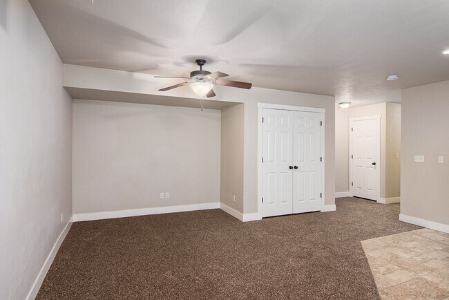 Photo - Spacious 3 Bed, 2 Bath Home in Pleasant Gr...