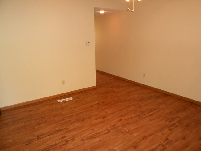 Photo - 420 6th Ave Unit #5