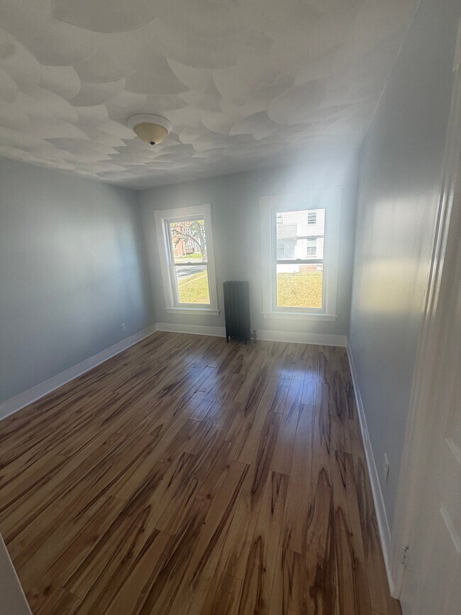 26 Windsor St Unit 2