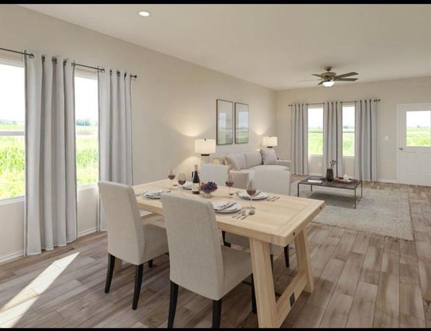 Photo - 600 Clover Crk Dr