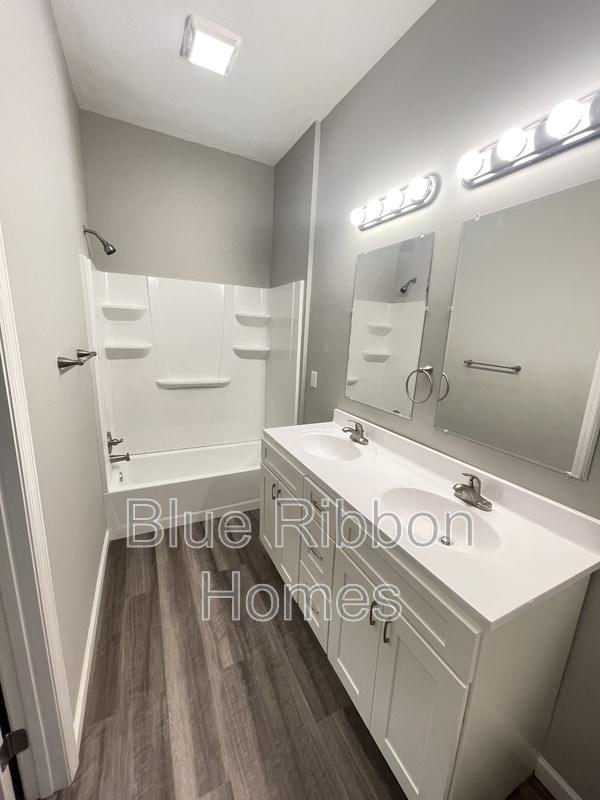 Photo - 1616 8th Ave