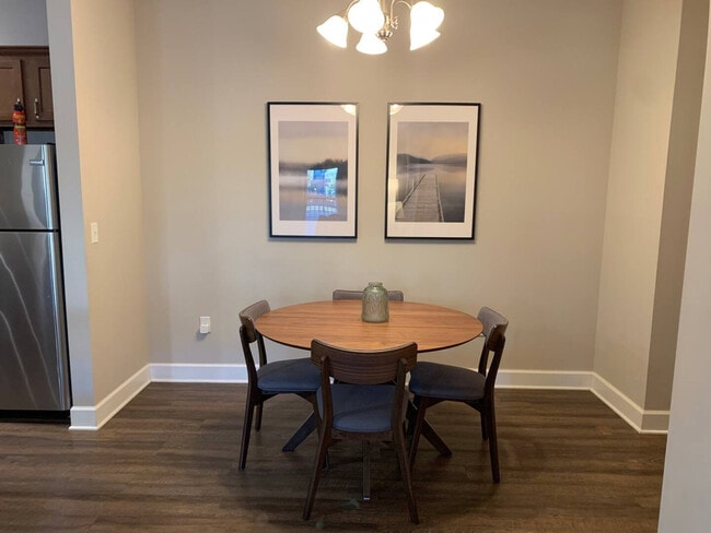 Photo - 855 Chillingham Dr Unit ID1257766P