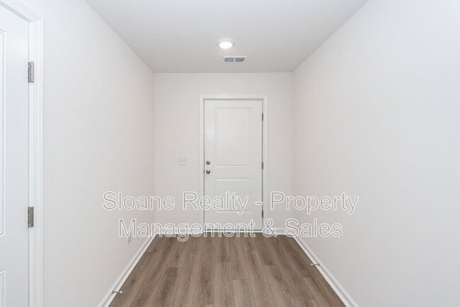 Photo - 4633 Forest Hills Dr