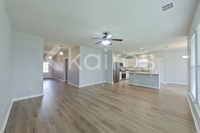 Photo - 109 Alpine Meadows Ln