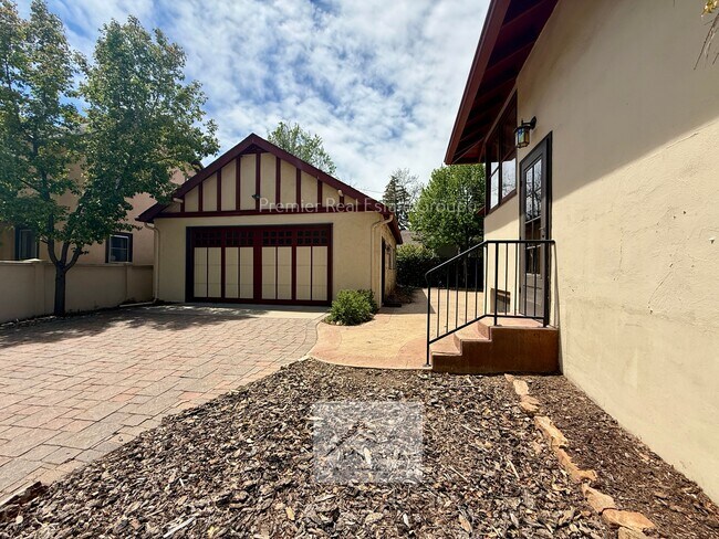 Photo - 429 E San Rafael St