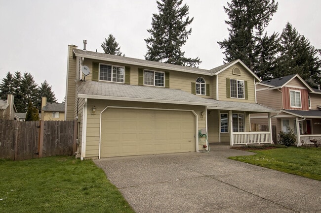 Photo - Quiet area near 162nd, Southern exposure, A/C, FP-4BR