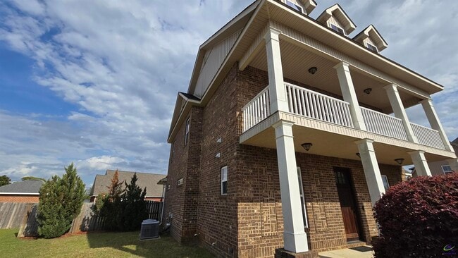 Photo - 103 Clarissa Dr