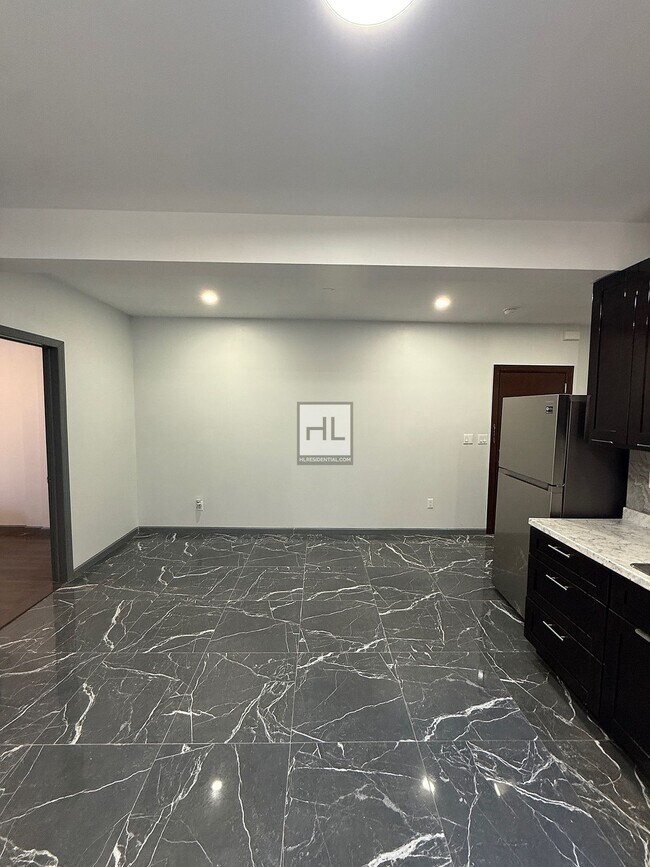 Photo - BRIGHTON 5 STREET Unidad F