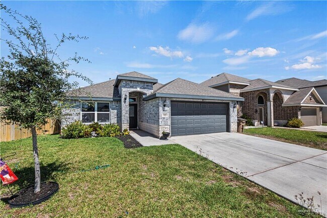 Building Photo - 19 Grand Canyon St