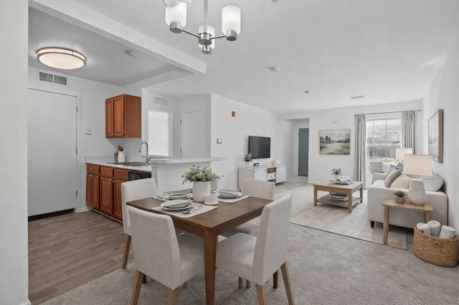 Canton Club Apartments - Canton, MI