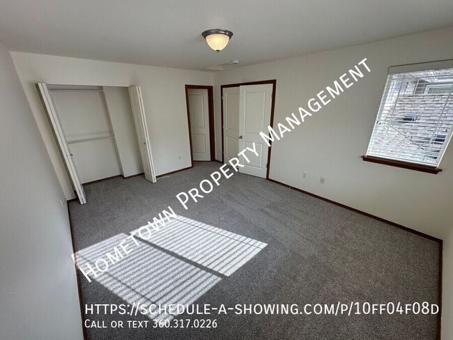 Photo - 520 Yauger Way NW Unit B