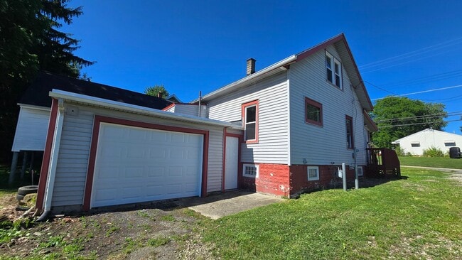 Photo - 537 Woodville Rd