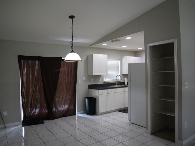 Photo - Cute 3 bedroom 2 bath 1 Car Garage  $1`650.00 Call Carole Arcaro 386-216-4900 Deltona Lakes Realty