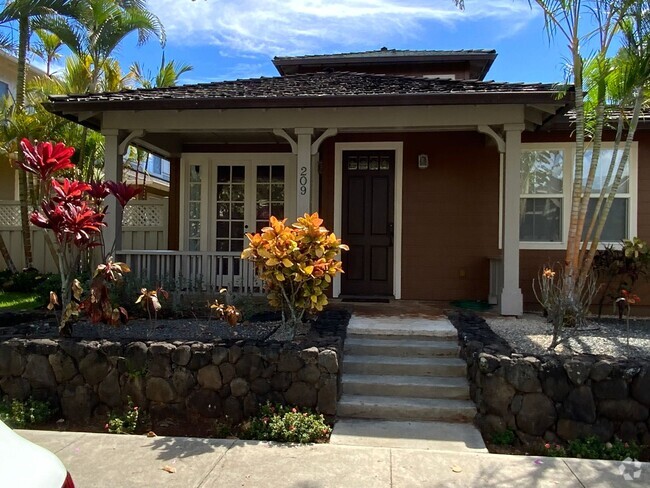 Building Photo - Join the Hawaii Kai Peninsula Neighborhood! Rental