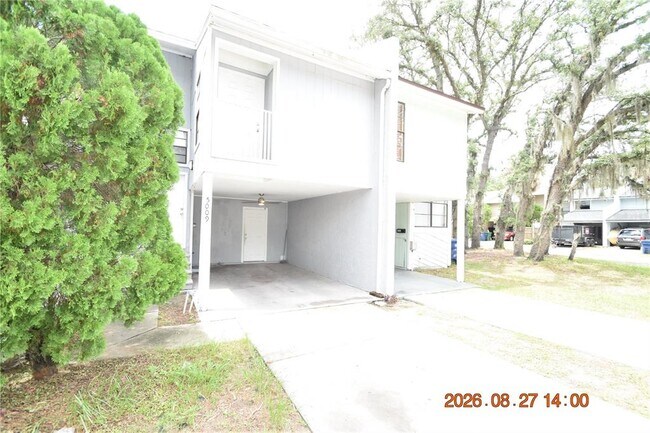 5009 Terrace Village Ln
