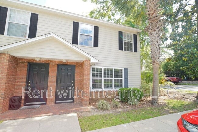 Building Photo - 847 W Georgia St Unit 847 W Georgia St Apt 2