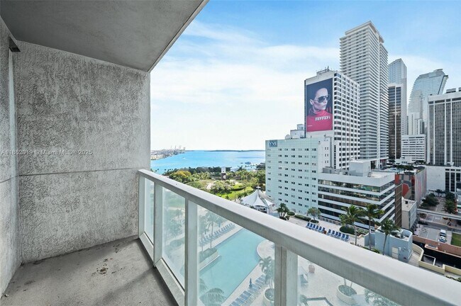 Building Photo - 244 Biscayne Blvd Unit 1609 Rental