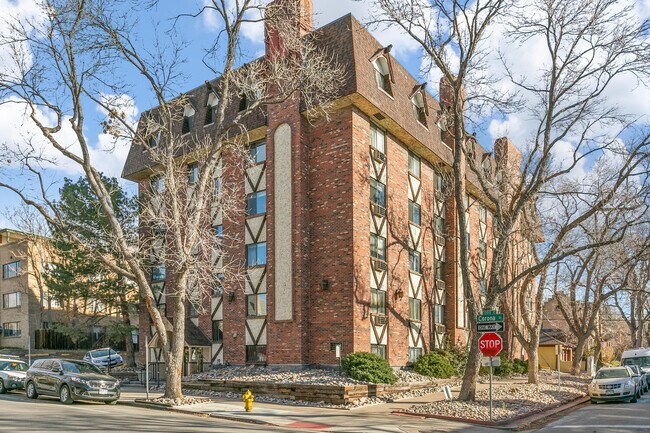 Photo - 1008 Corona St Townhome