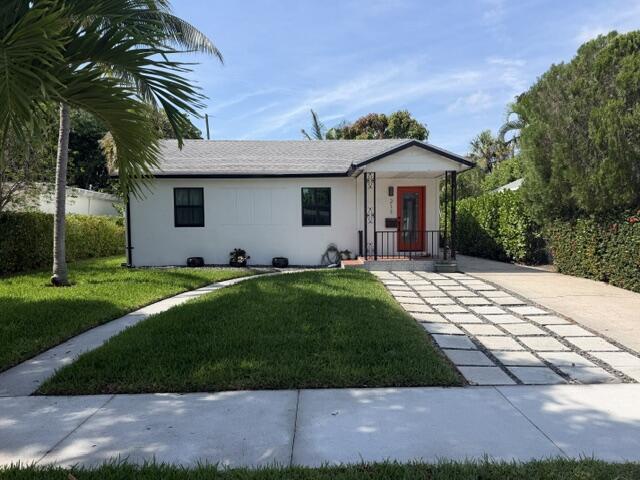 Building Photo - 211 Princeton Dr