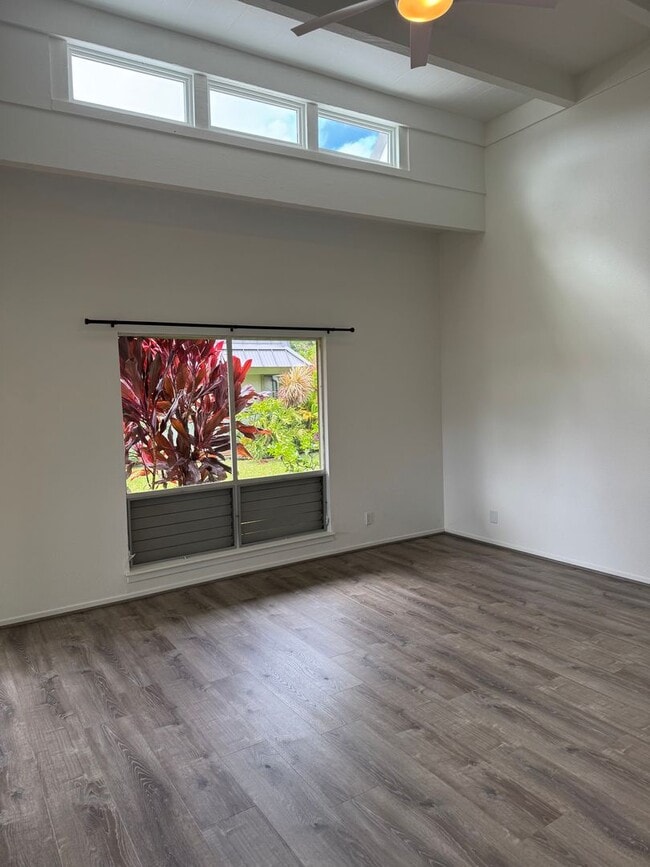 Building Photo - U23A Unit U23A Rental