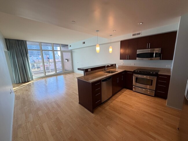 Photo - Montage Condominiums | 5th Floor - 1BR Unidad 512