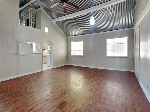 Photo - 2015 McMillan Ave Unit 2