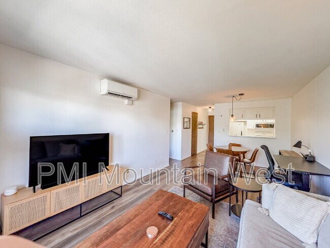 Photo - 339 E 600 S Unidad 1405