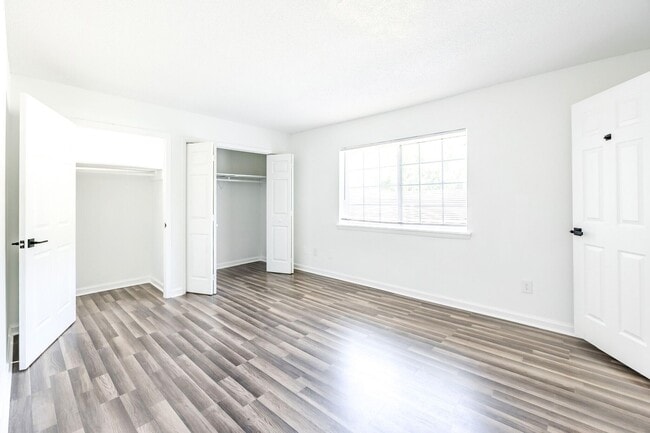 Photo - Adar at Golden Gate