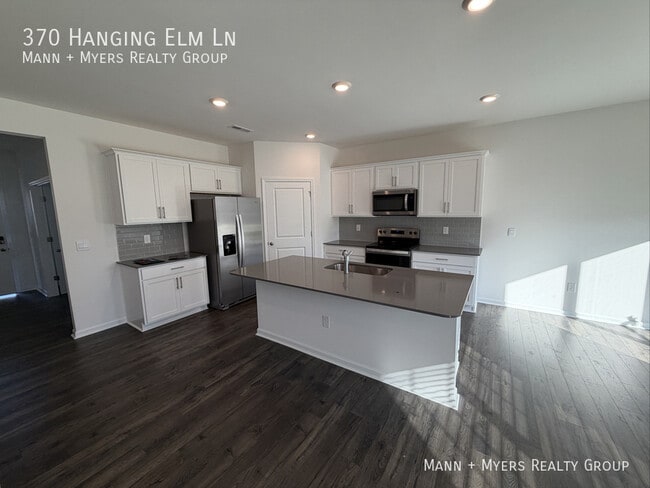 Photo - 370 Hanging Elm Ln