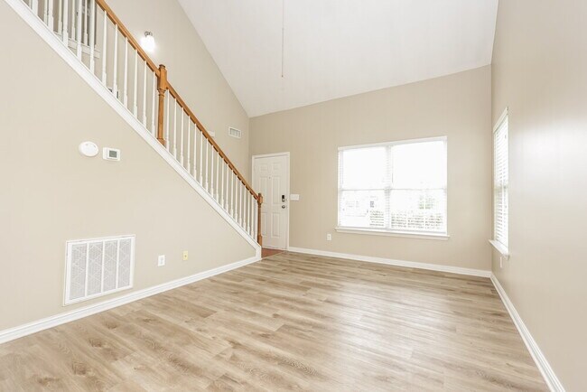 Photo - 612 Mable Dr