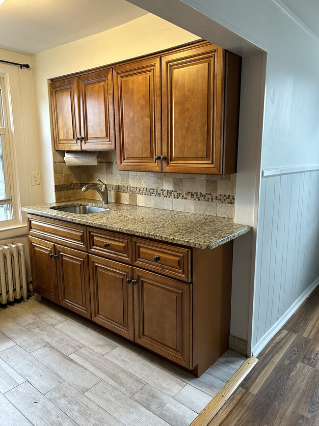 Photo - 16 Willow Ave Unidad 2 bedroom, 2nd floor apartment