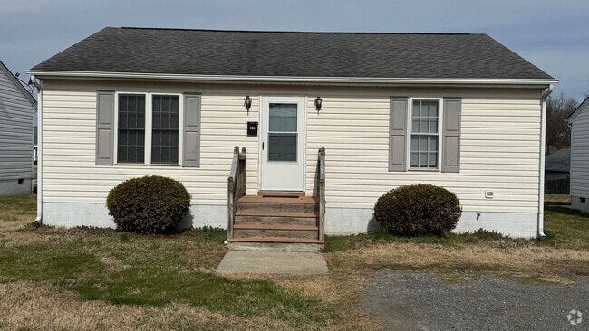 Building Photo - Highland Springs Rancher Rental