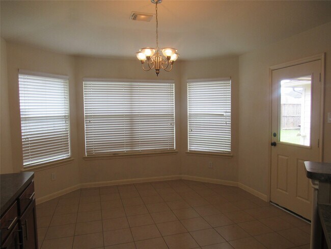 2611 Colony Haven Cir