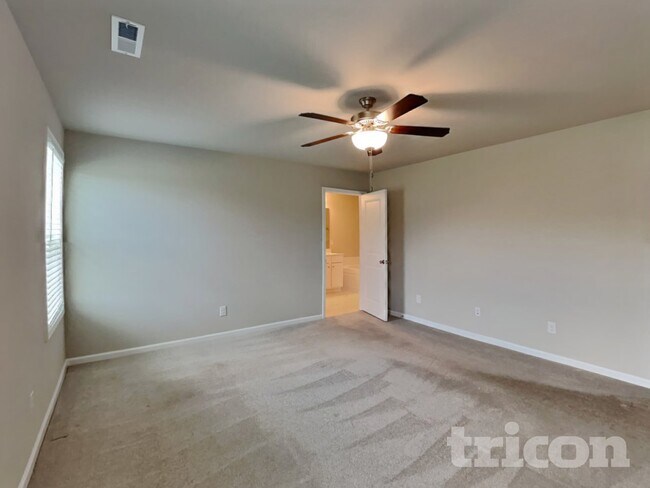 Photo - 58 Monaghan Ct