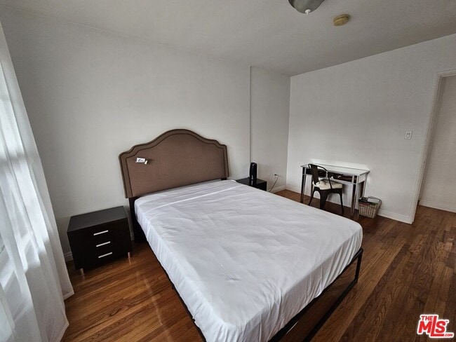Photo - 2333 S Garth Ave