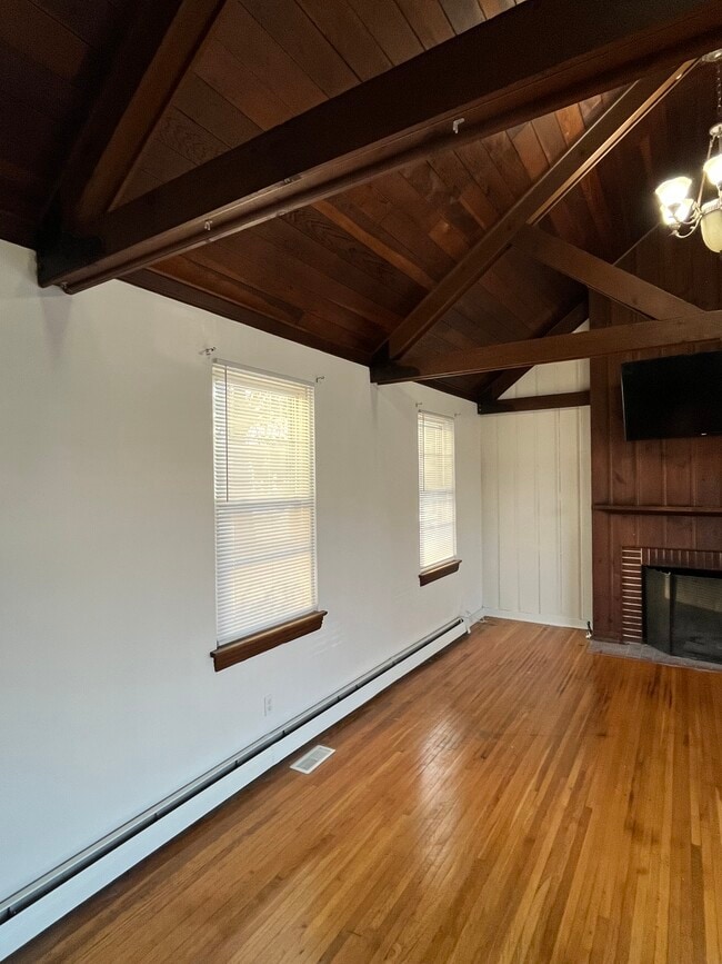 Photo - 260 N Enola Dr Unidad 1