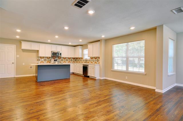 Photo - 3700 Jeanette Dr