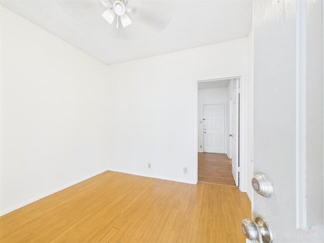 Photo - 2604 Salado St Unit 304