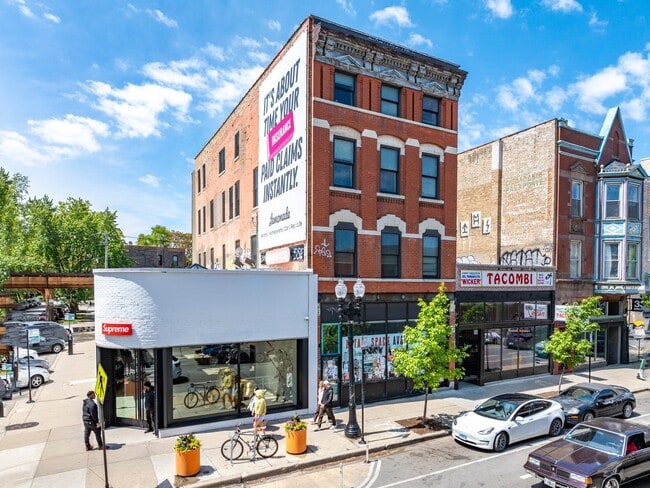 Building Photo - 1440 N Milwaukee Ave Unit 3