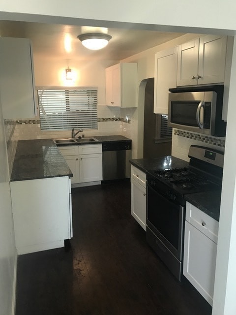 Photo - 3265-3271 Descanso Dr